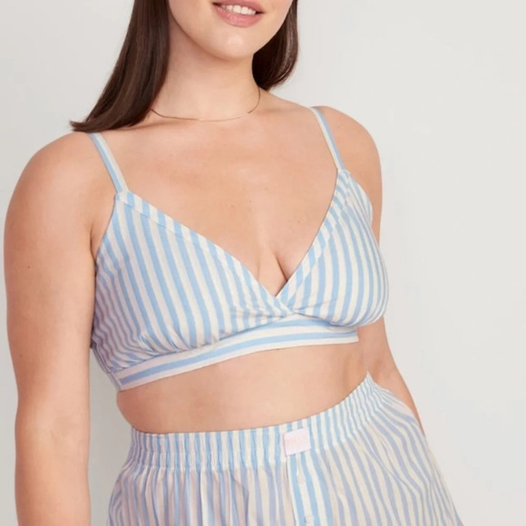OLD NAVY Matching Printed‎ Smocked Bralette Top in Blue Stripe - Picture 2 of 10